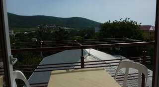 Гостиница Angelina Guest House Кабардинка Семейный номер-4